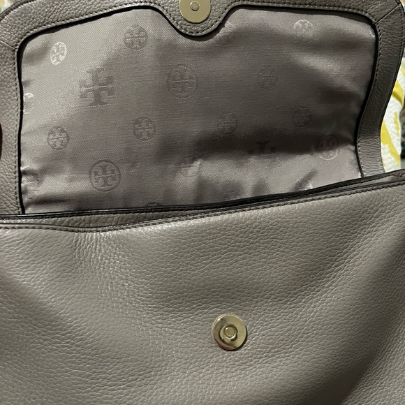 Tory Burch Gray Purse - Picture 6 of 8